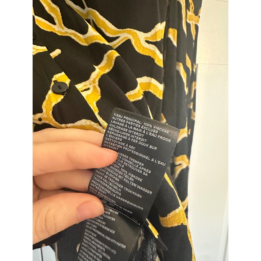 Ba&sh Clea Blouse‎ Noir Black Yellow Abstract Print V-Neck Button Top Size 3 NWT - Picture 6 of 7